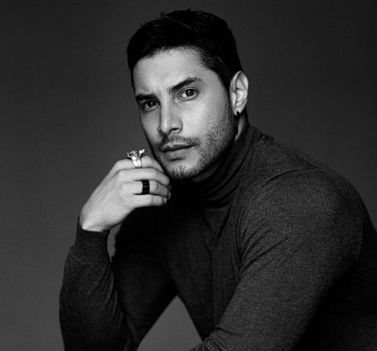 ALEJANDRO PEREA - Professional Headshot