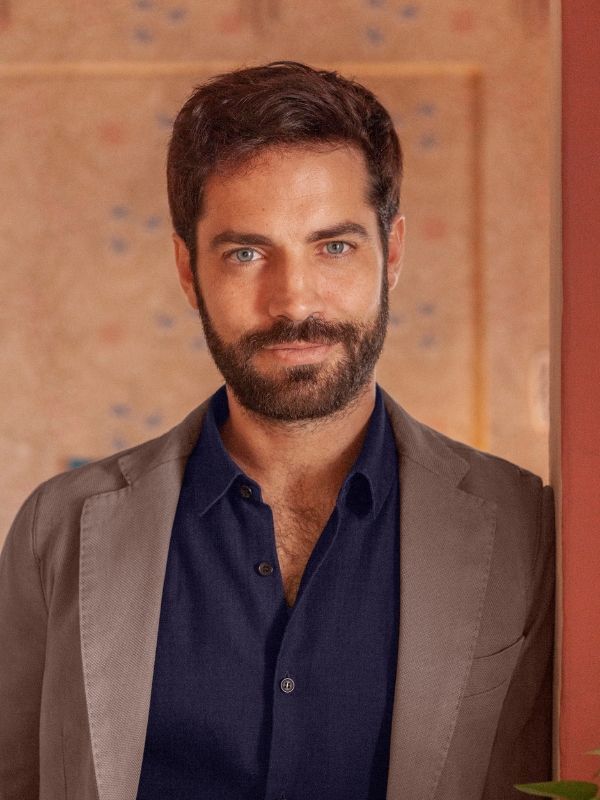 BENJAMÍN ALFONSO - Professional Headshot