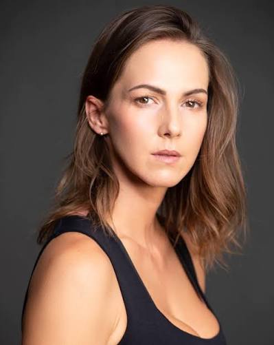 Cecilia Ponce - Professional Headshot