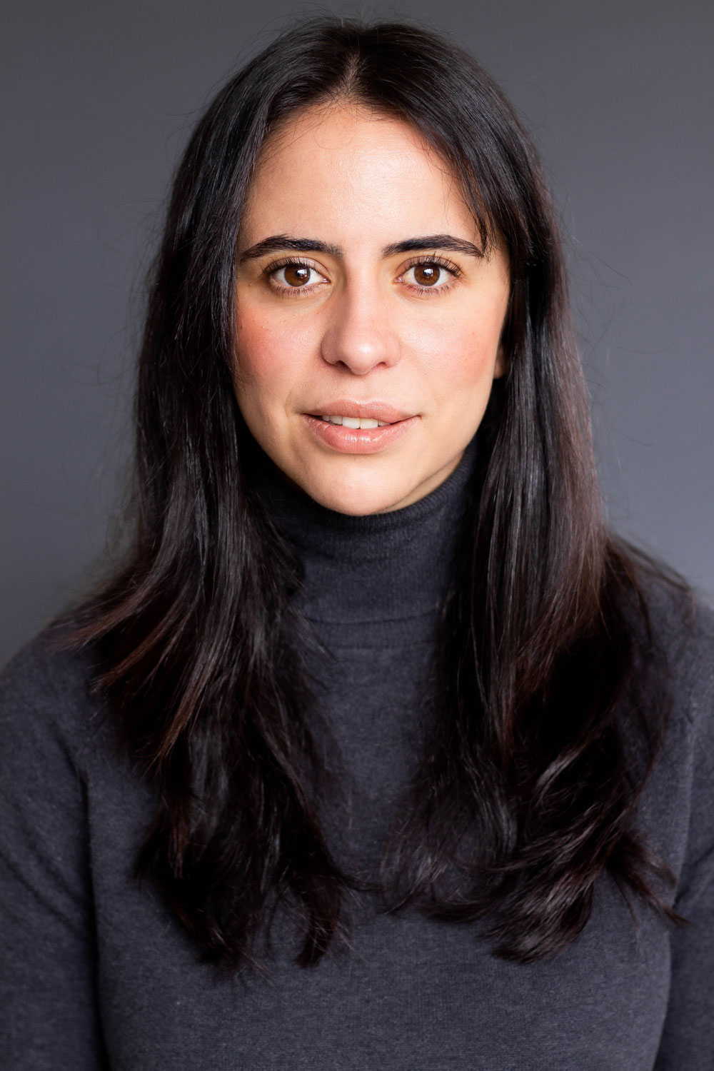 DANIELA CRISTO - Professional Headshot