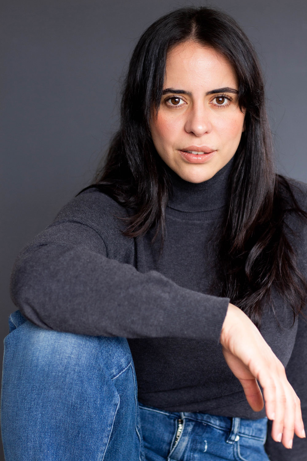 DANIELA CRISTO - Professional Headshot