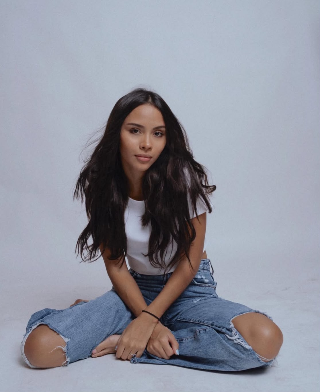 EMIRÉ ARELLANO - Professional Headshot