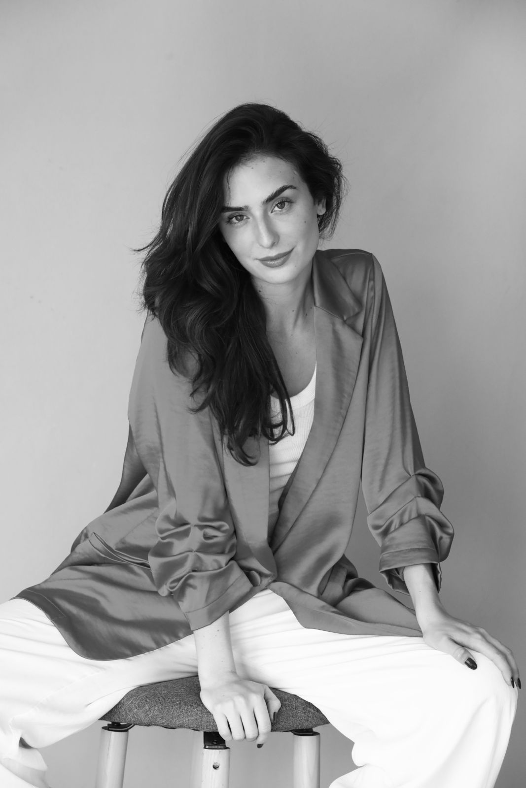 FERNANDA MURAAD - Professional Headshot