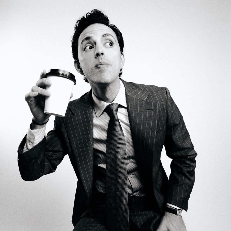 JOSÉ RAMONES - Professional Headshot