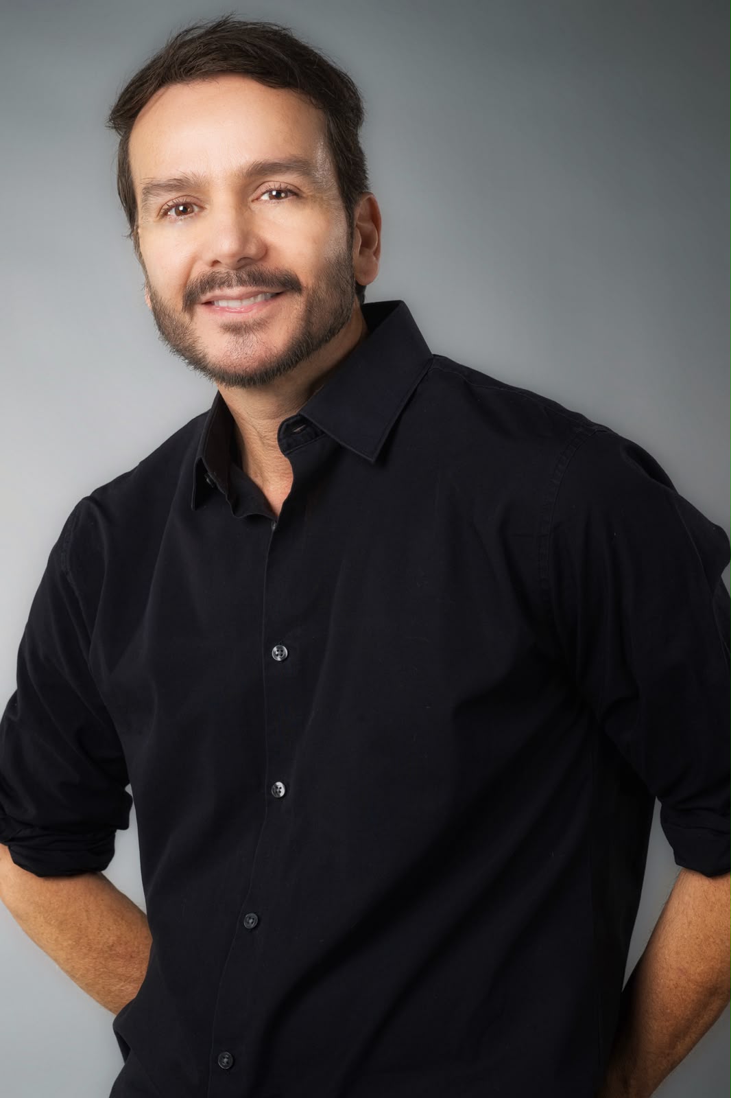 LUIS FERNANDO DAVID - Professional Headshot