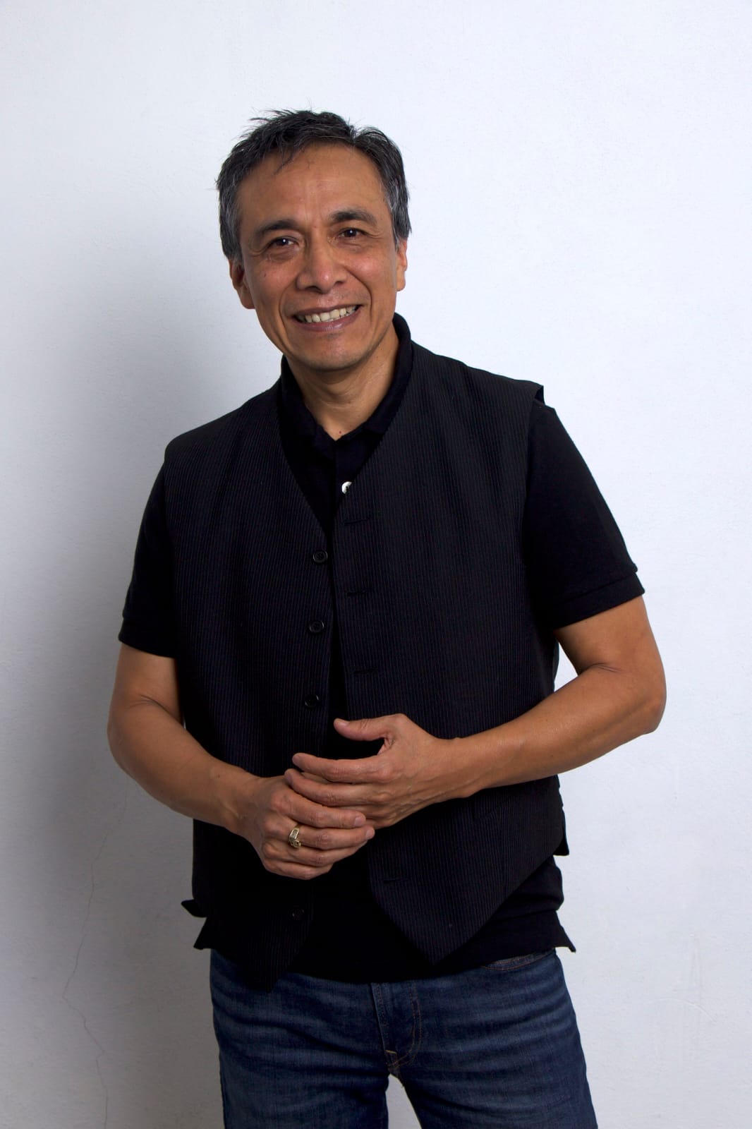 MARCO DZUL - Professional Headshot