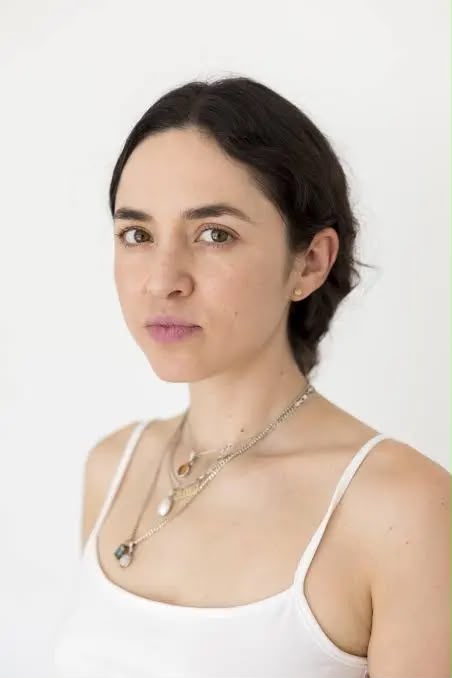 MARÍA EVOLI - Professional Headshot