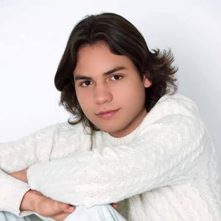 MATEO CAMACHO - Professional Headshot