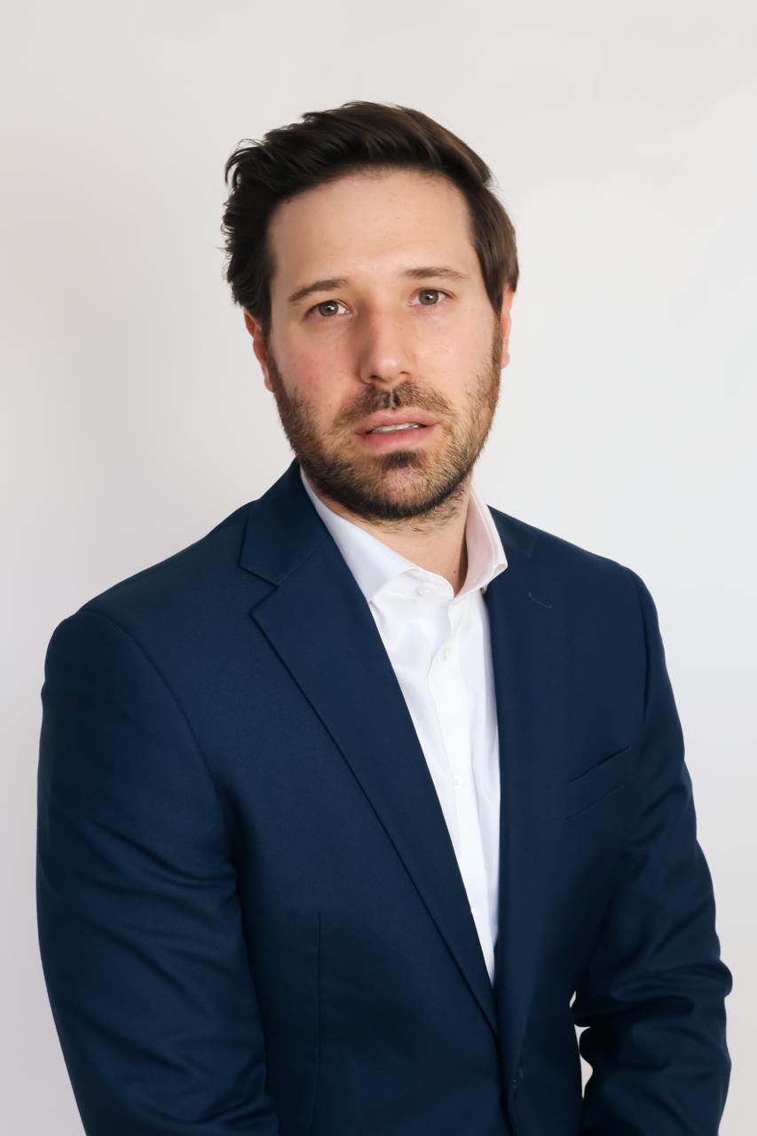 MATÍAS FRANCONE - Professional Headshot