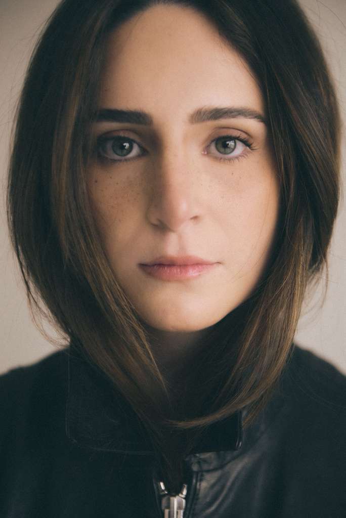 PAULA REYNA - Professional Headshot