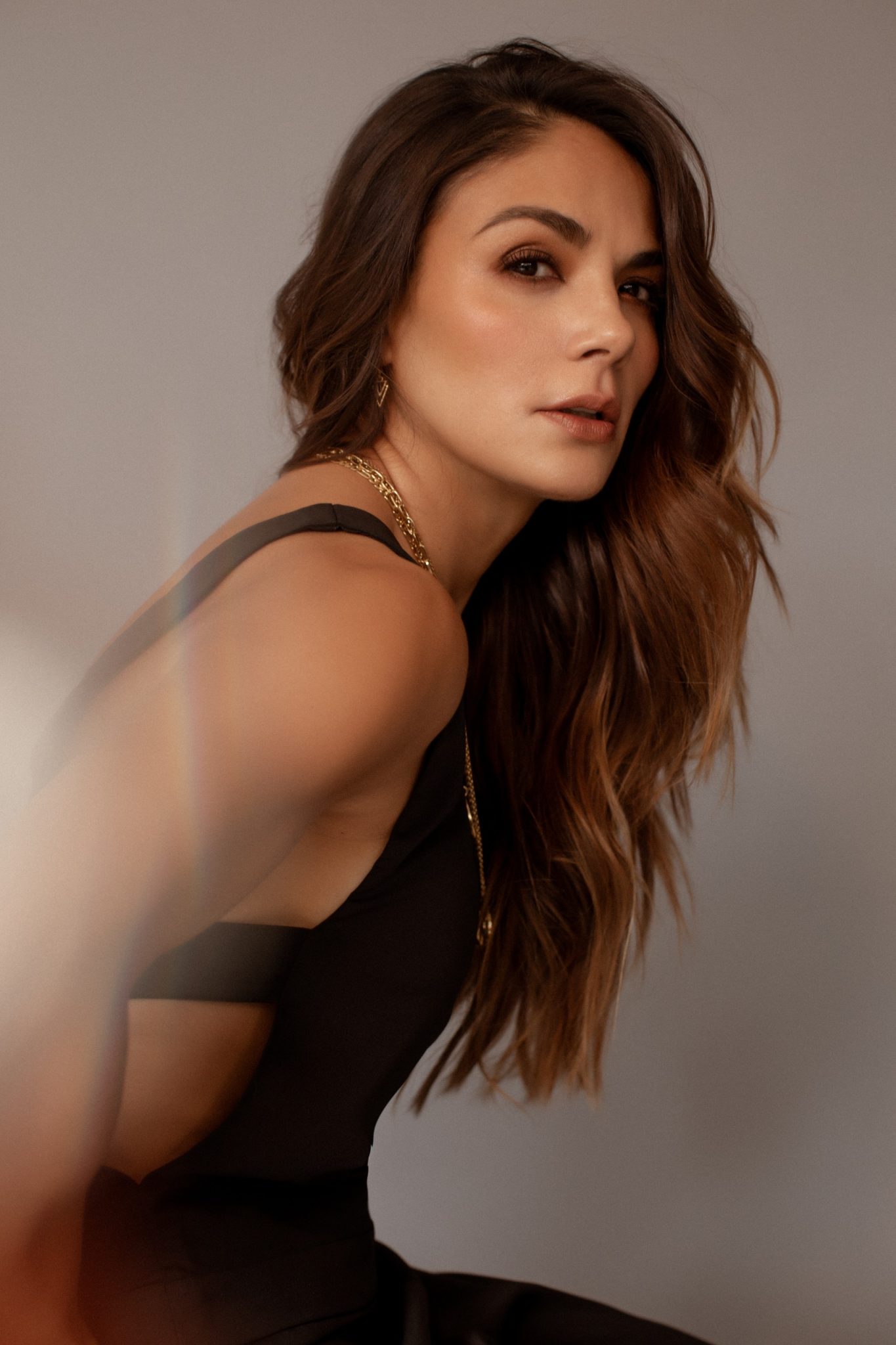 ROSSANA NÁJERA - Professional Headshot