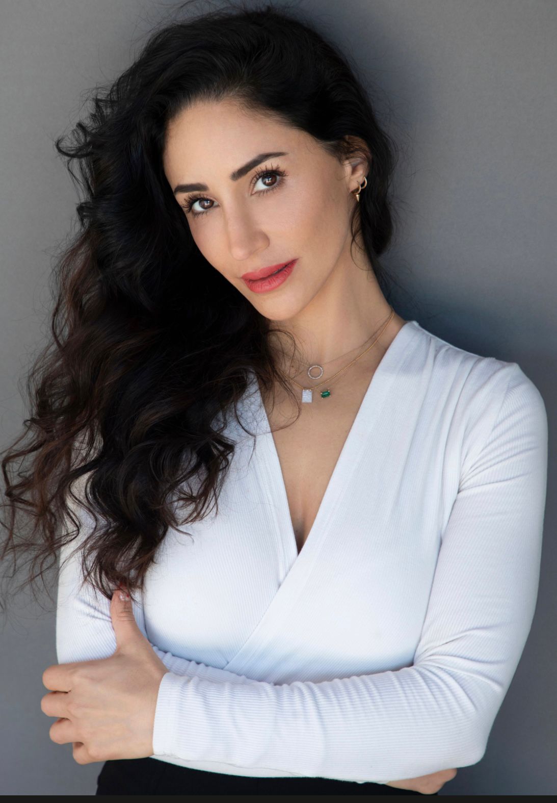 THANYA LÓPEZ - Professional Headshot
