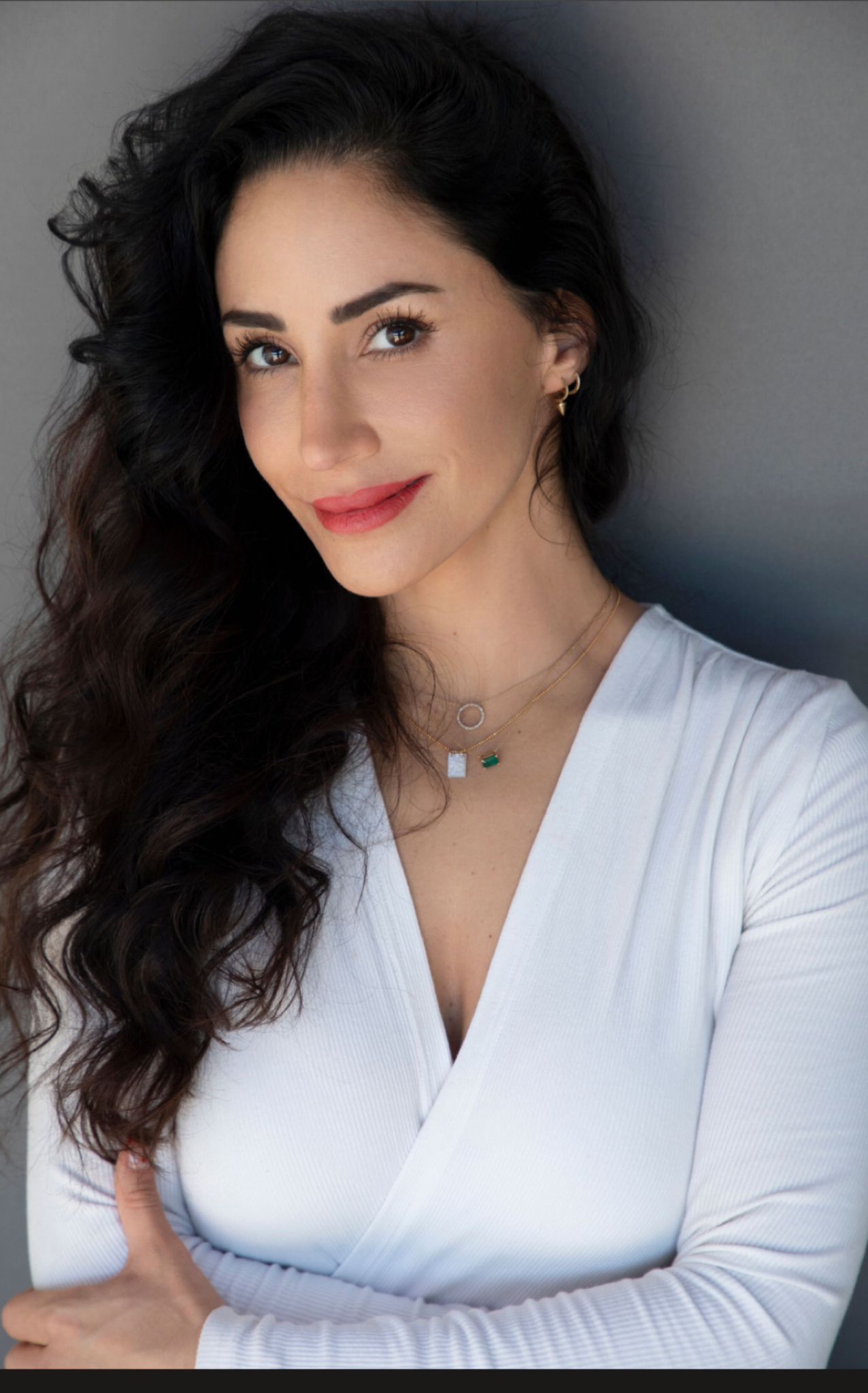 THANYA LÓPEZ - Professional Headshot
