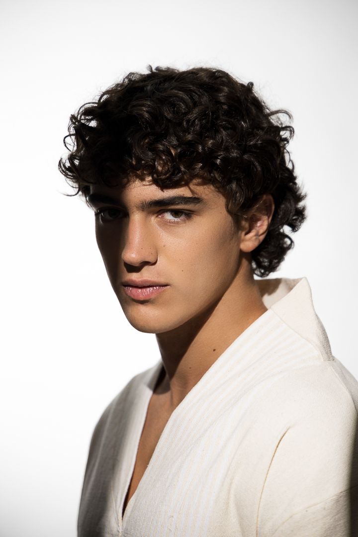 Tristán Maze - Professional Headshot